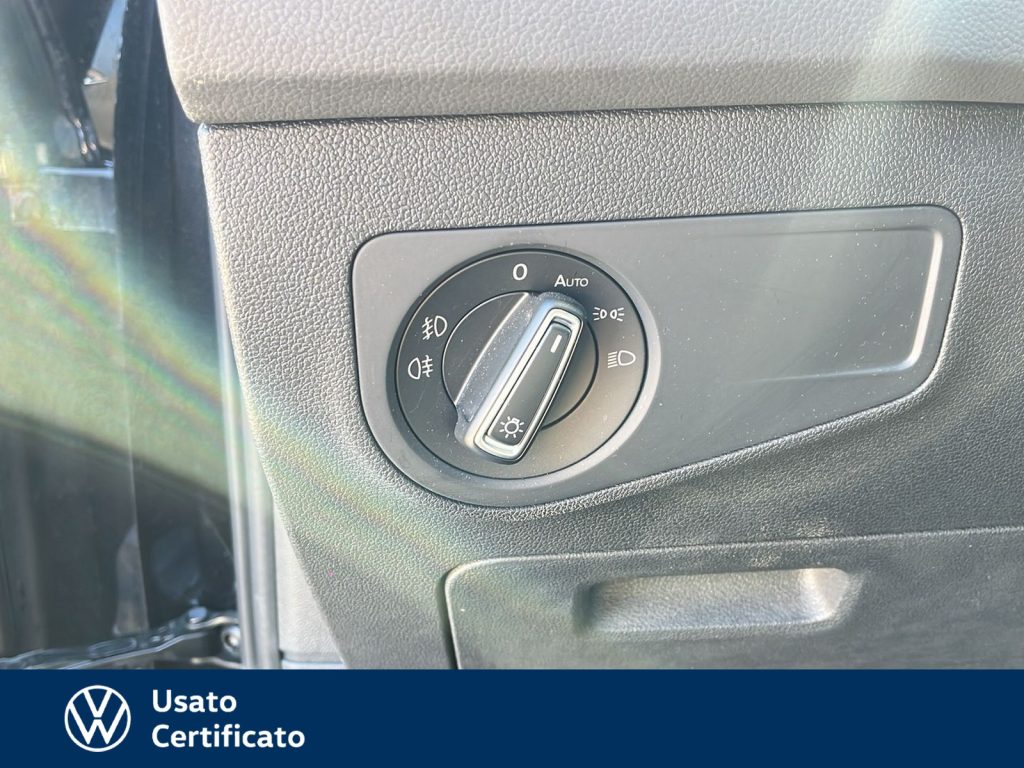 VOLKSWAGEN Tiguan 2.0 tdi advanced r-line exterior pack 150cv dsg - 21