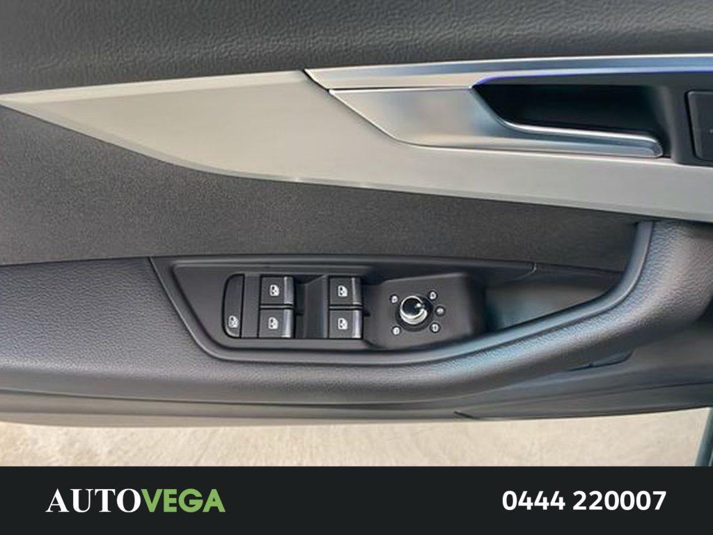 AUDI A4 avant 35 2.0 tdi mhev business advanced 163cv s-tr - 19