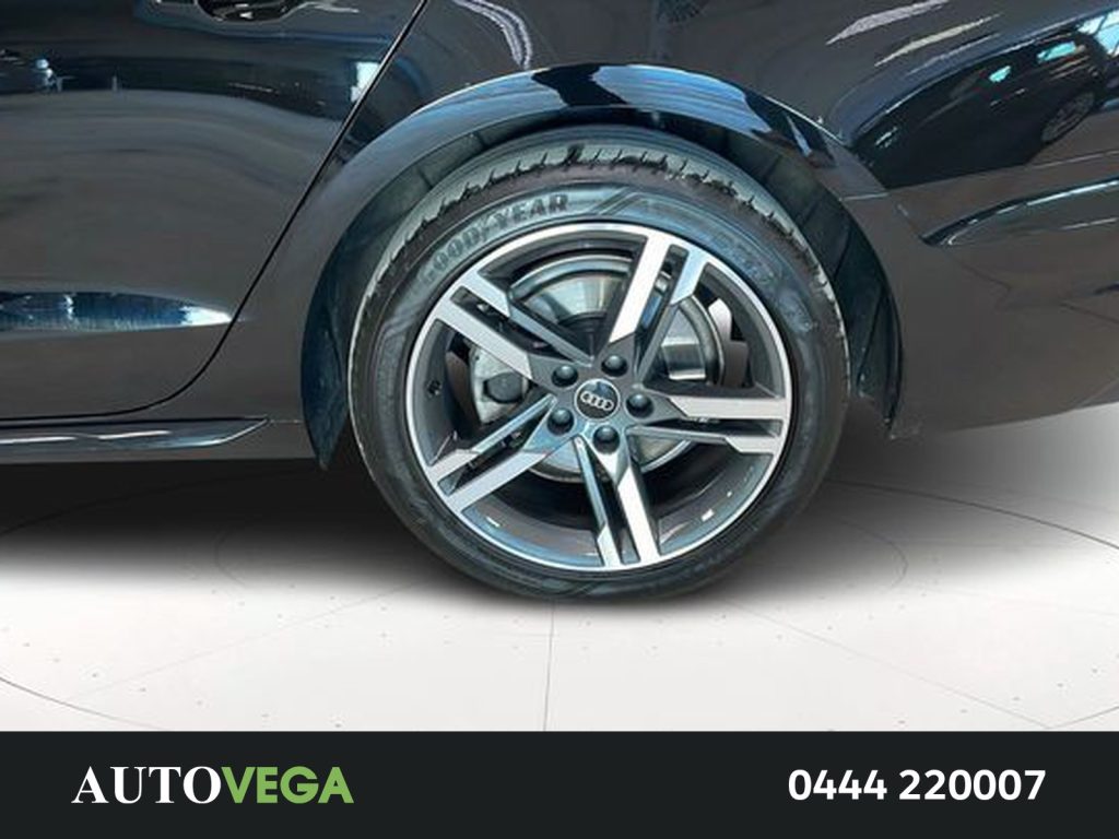 AUDI A4 avant 35 2.0 tdi mhev business advanced 163cv s-tr - 22