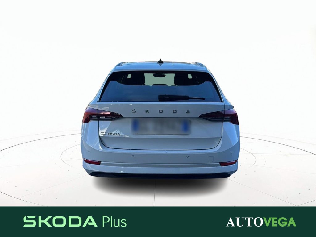 SKODA Octavia wagon 2.0 tdi evo executive 150cv dsg - 4