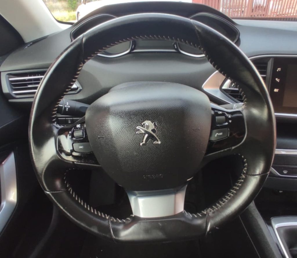 PEUGEOT 308 BlueHDi 130 S&S EAT6 SW Business - 14