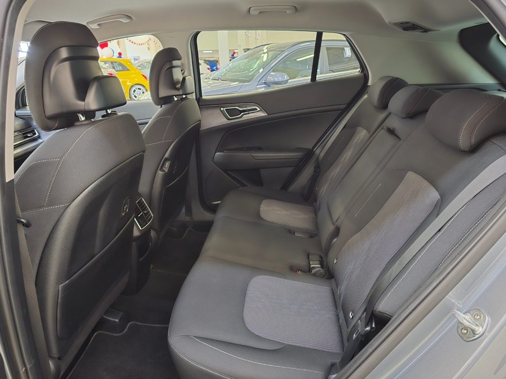 KIA Sportage 1.6 CRDi MHEV Style 136CV - 23