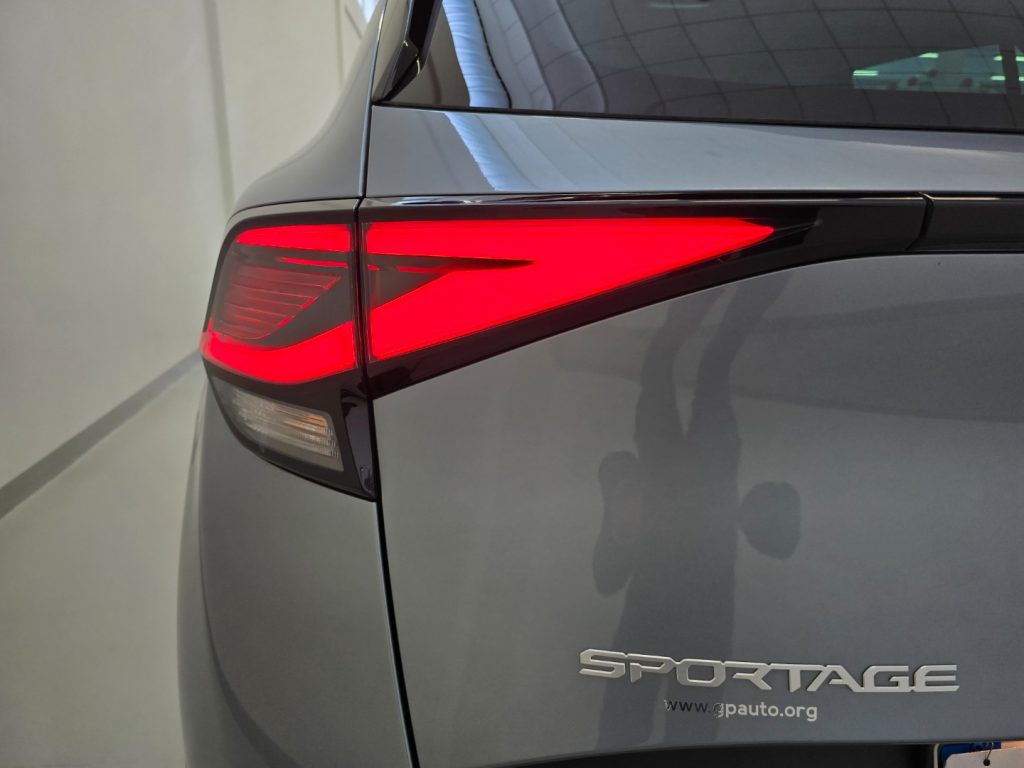 KIA Sportage 1.6 CRDi MHEV Style 136CV - 30