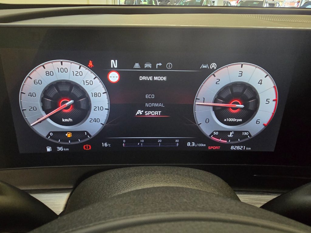 KIA Sportage 1.6 CRDi MHEV Style 136CV - 12