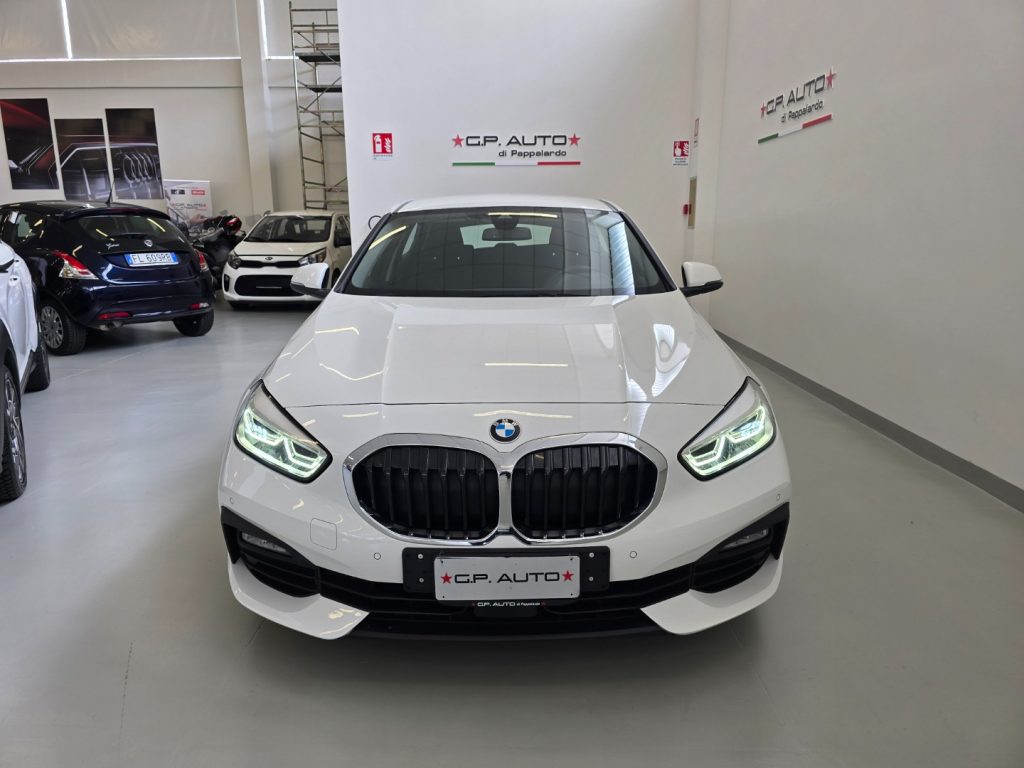 BMW 116 d 5p. Business Advantage - 2