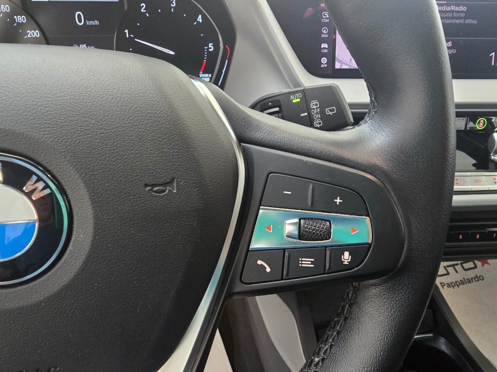 BMW 116 d 5p. Business Advantage - 14