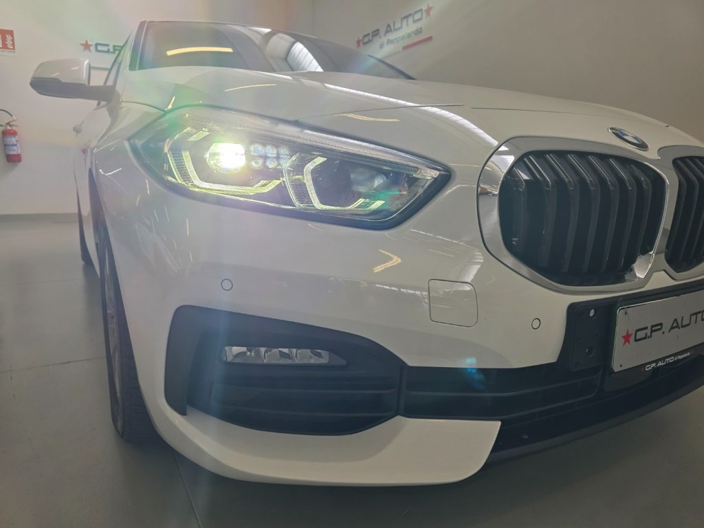 BMW 116 d 5p. Business Advantage - 21