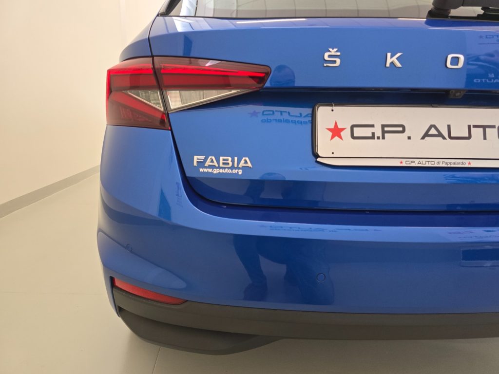 SKODA Fabia 1.0 MPI EVO 80 CV Ambition - 22