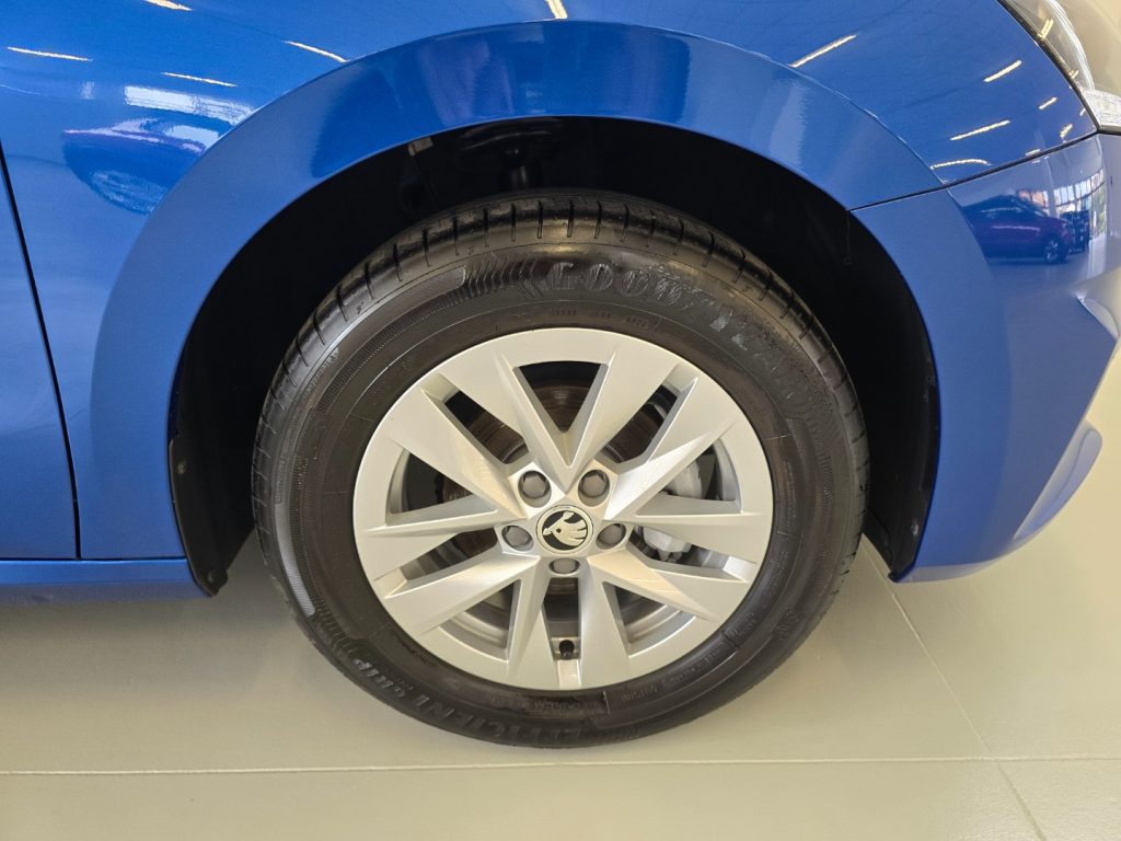 SKODA Fabia 1.0 MPI EVO 80 CV Ambition - 24