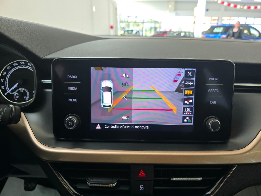 SKODA Kamiq 1.0 TSI Ambition - 9