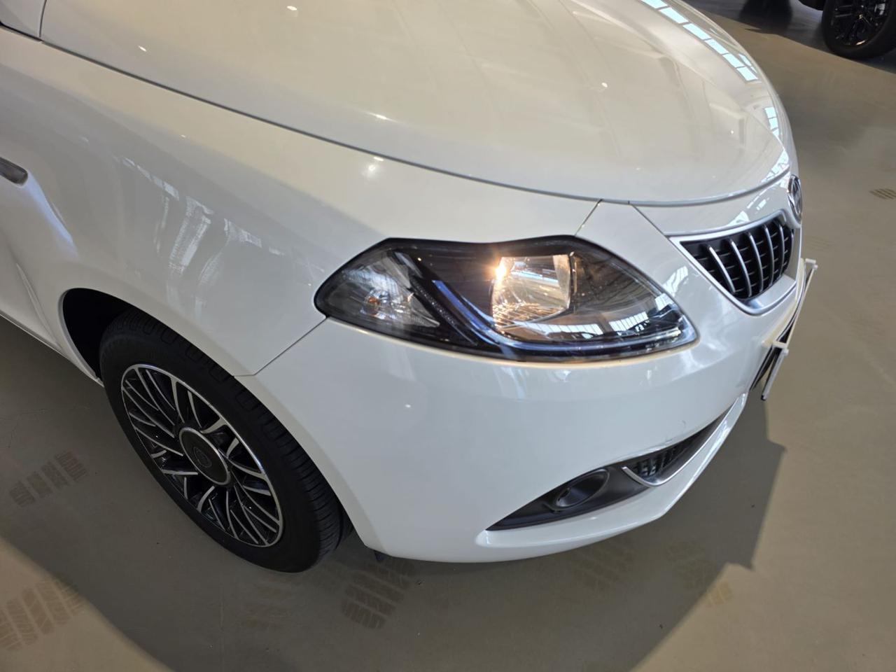 LANCIA Ypsilon 1.0 FireFly 5 porte S&S Hybrid Platino - 7