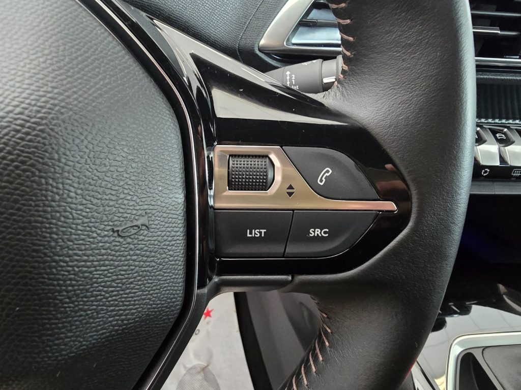 PEUGEOT 3008 PureTech Turbo 130 S&S Allure Pack - 14