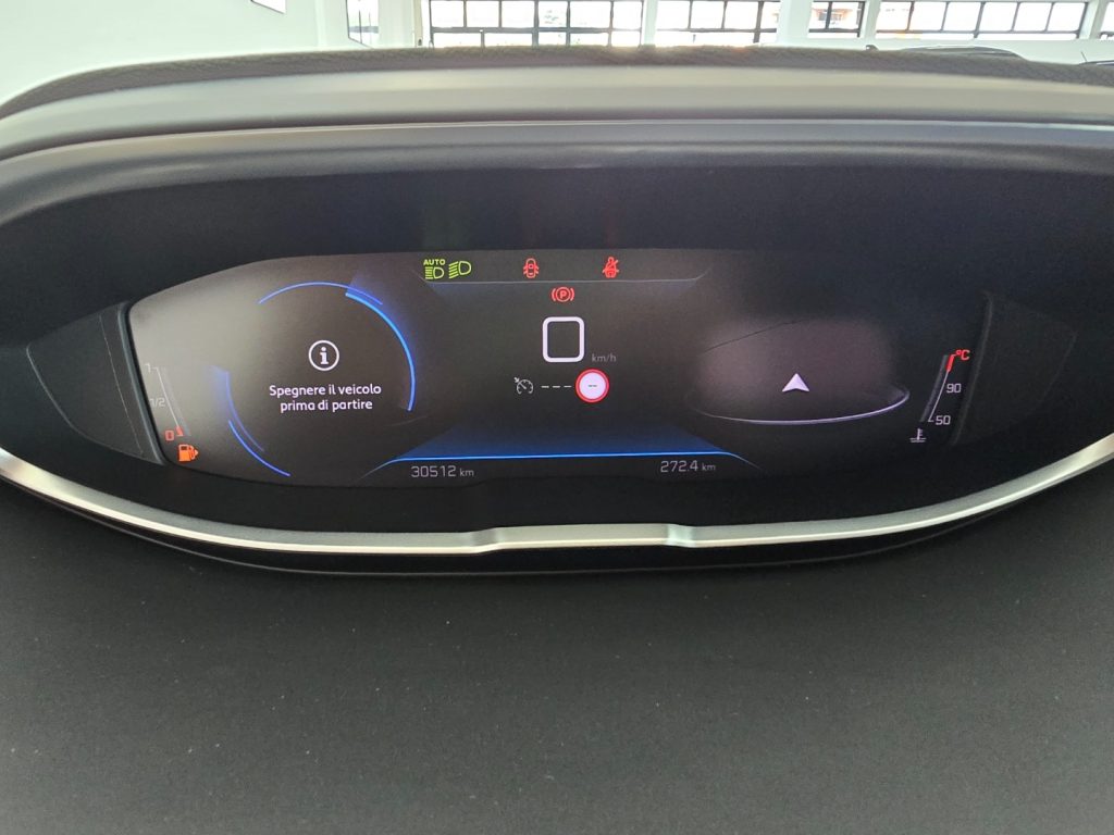 PEUGEOT 3008 PureTech Turbo 130 S&S Allure Pack - 12