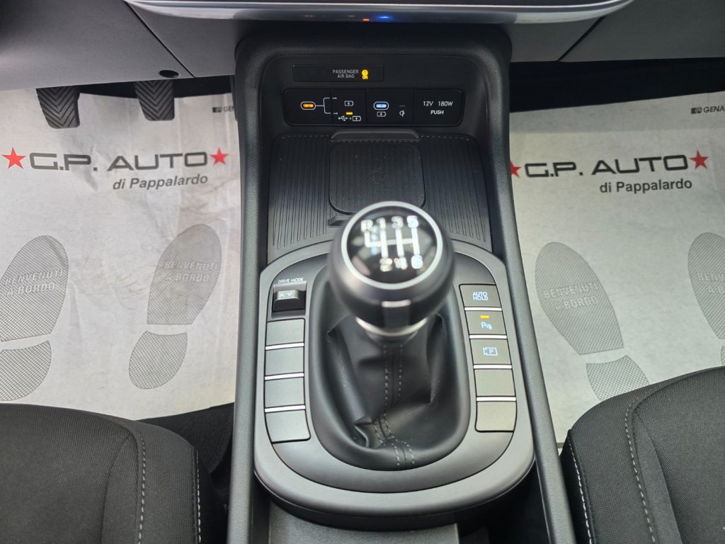 HYUNDAI Kona 1.0 T-GDI Hybrid 48V iMT Xline - 19