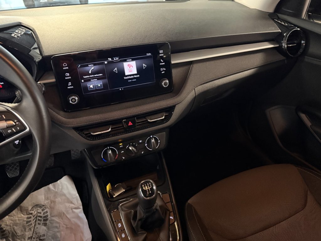 SKODA Fabia 1.0 TSI 130 Edition LED DAB+ Camera SmartLink - 8