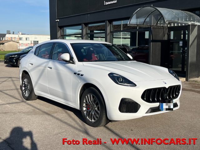 MASERATI Grecale Bianco metallizzato