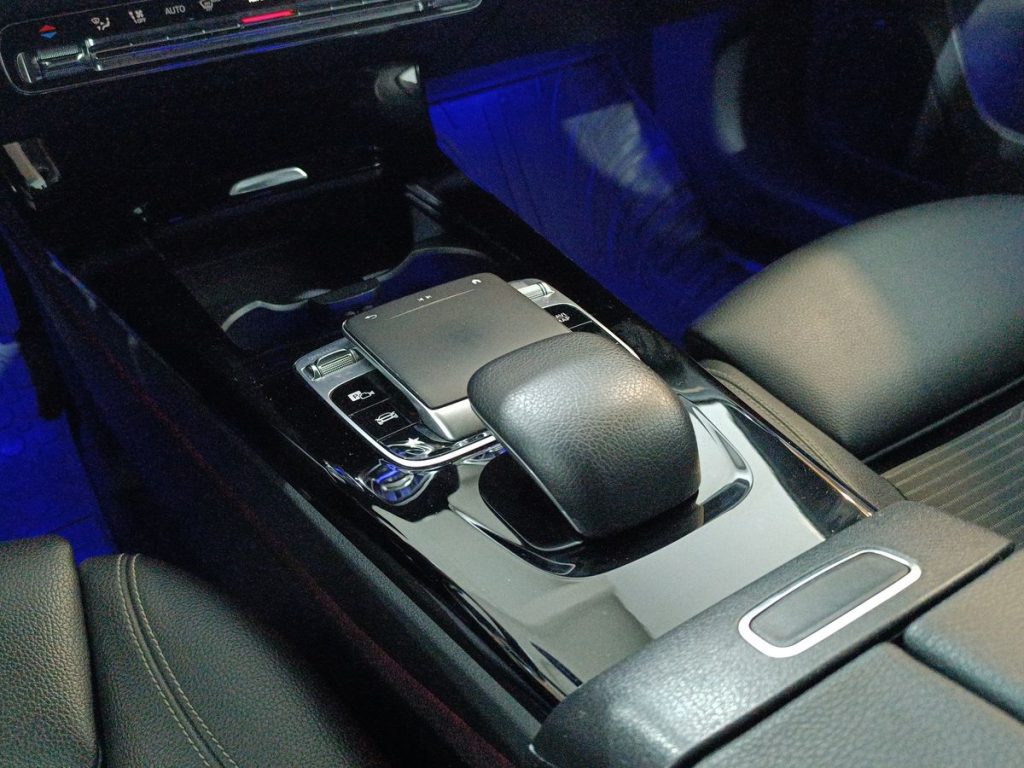 MERCEDES-BENZ A 180 d Automatic Sport - 8