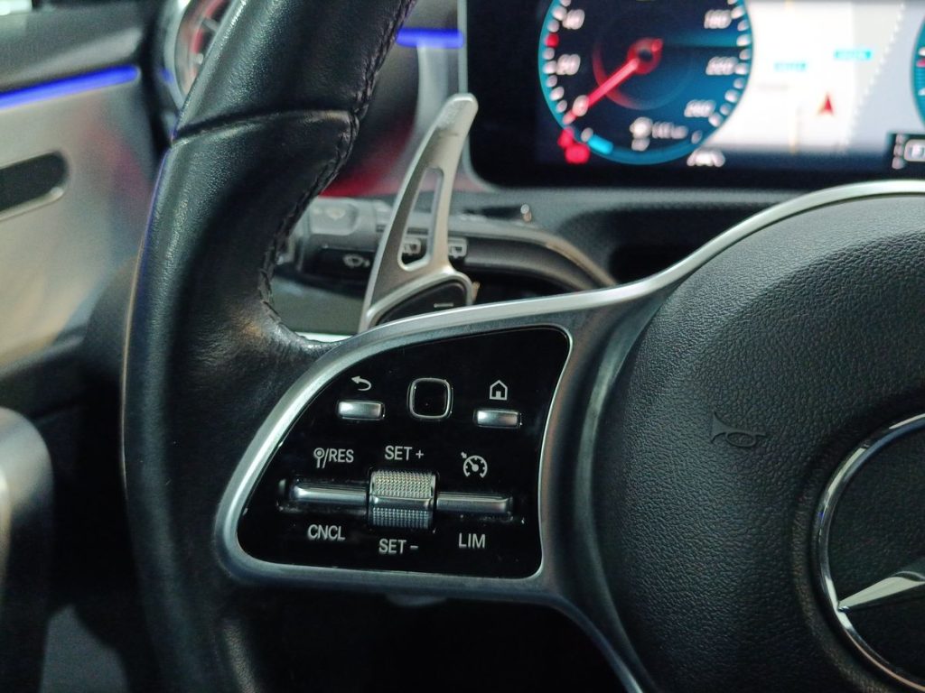 MERCEDES-BENZ A 180 d Automatic Sport - 21