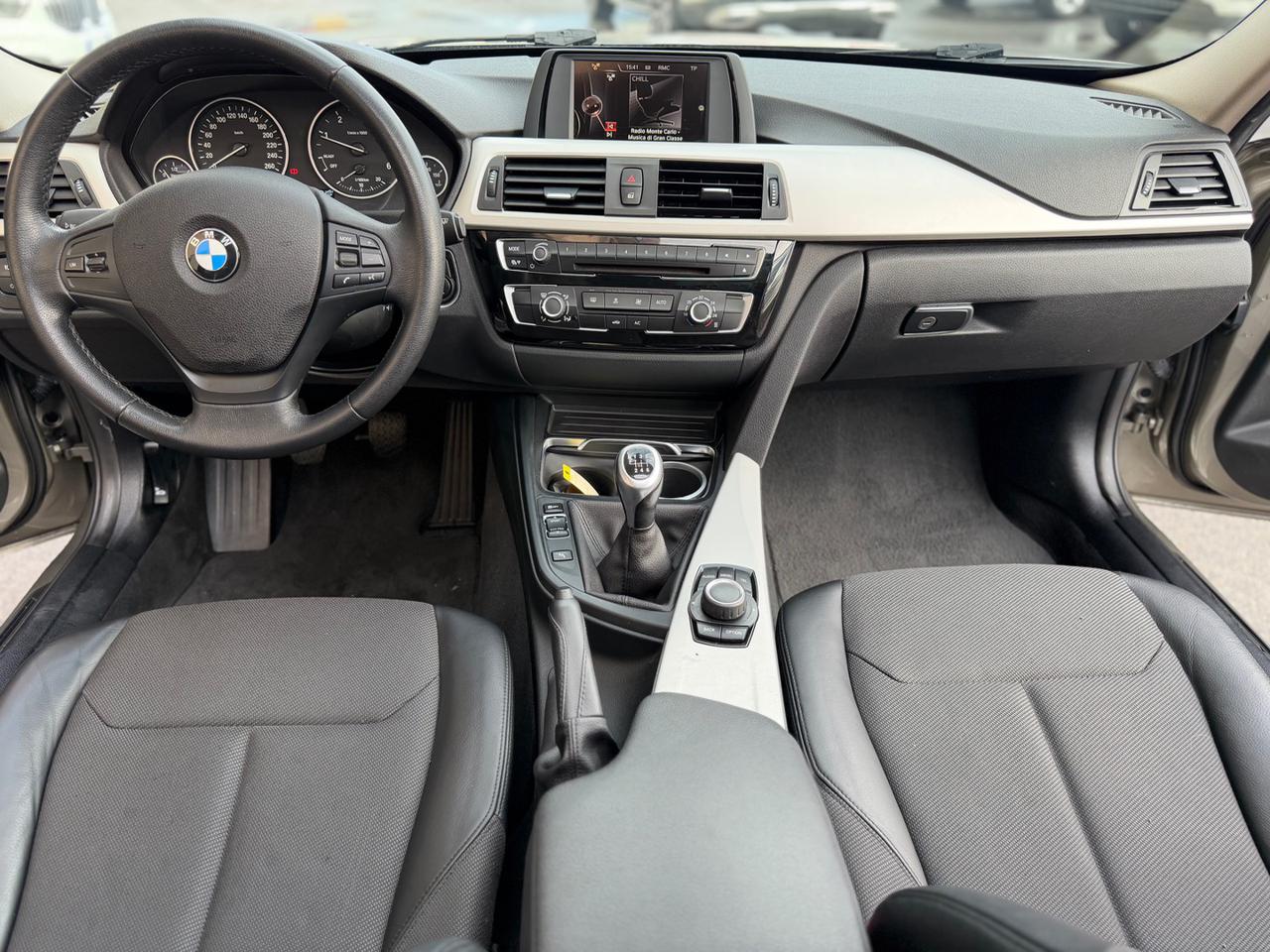 BMW 320 d Efficient Dynamics Touring Business Advantage - 11