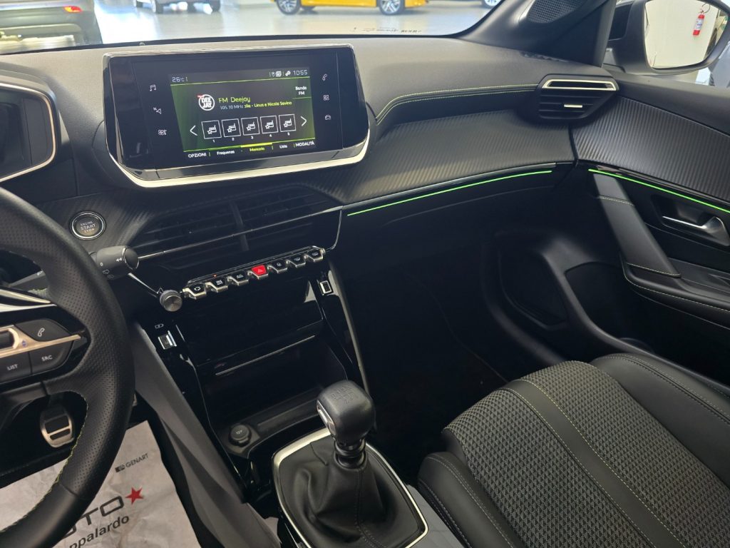 PEUGEOT 208 PureTech 100 5 porte GT line - 22