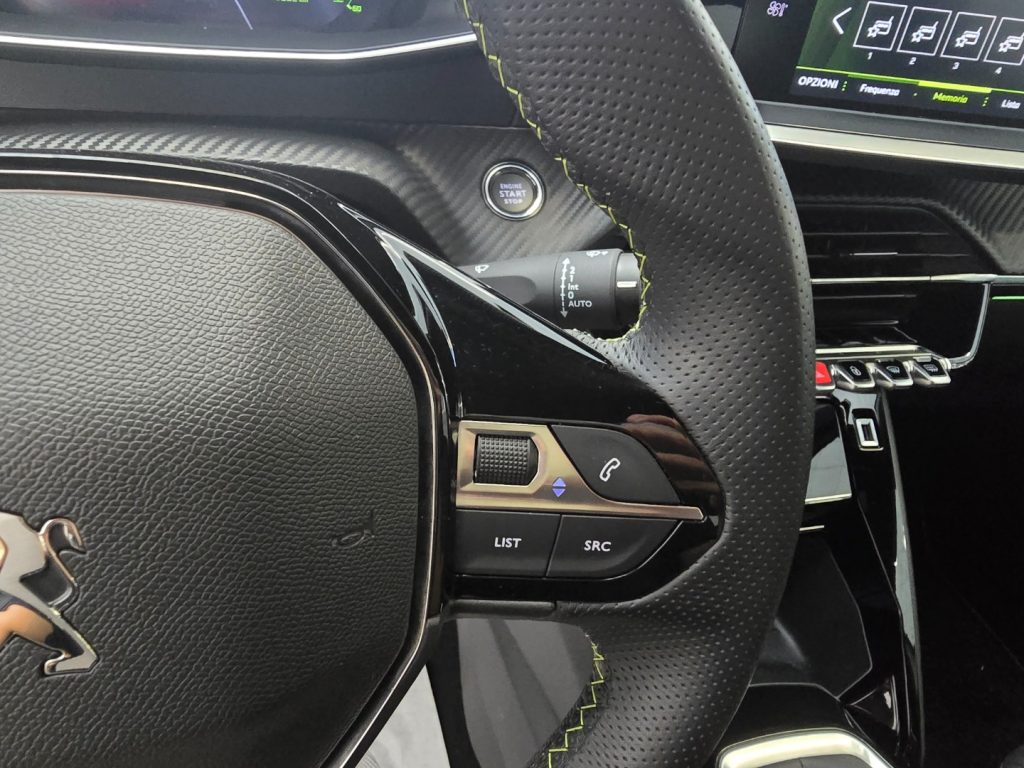 PEUGEOT 208 PureTech 100 5 porte GT line - 17