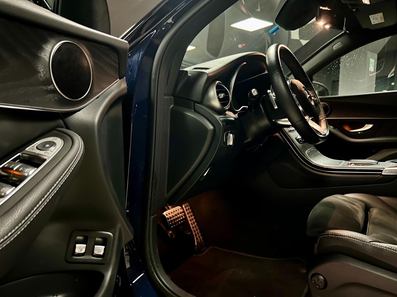 MERCEDES-BENZ GLC 300 e 4Matic EQ-Power Coupé Premium - 26