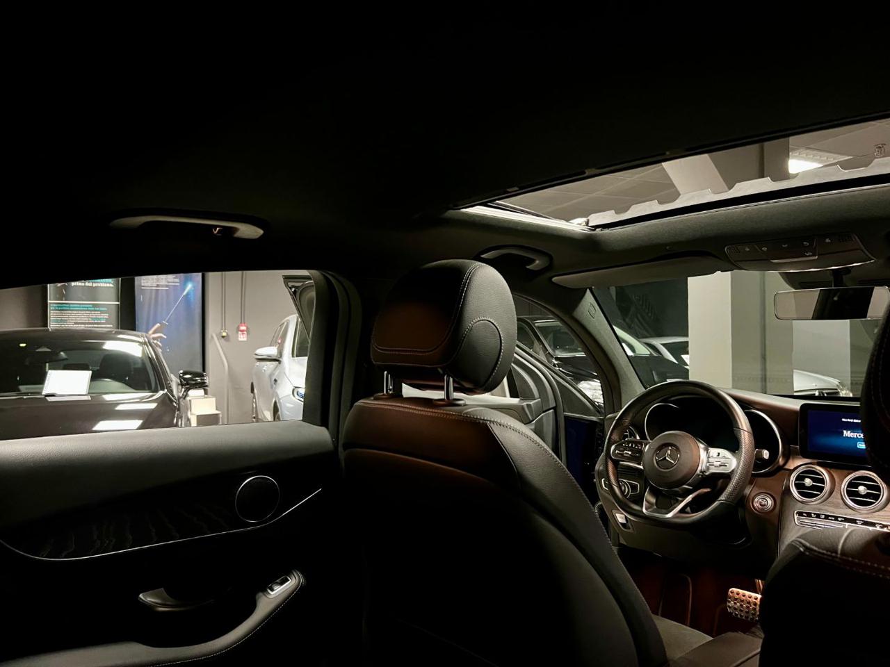 MERCEDES-BENZ GLC 300 e 4Matic EQ-Power Coupé Premium - 20