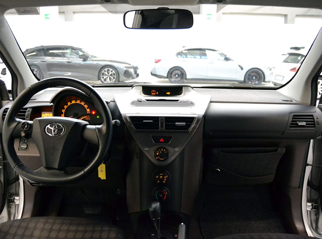 TOYOTA iQ 1.0 Automatica Unico Proprietario Ok Neopatentati - 5