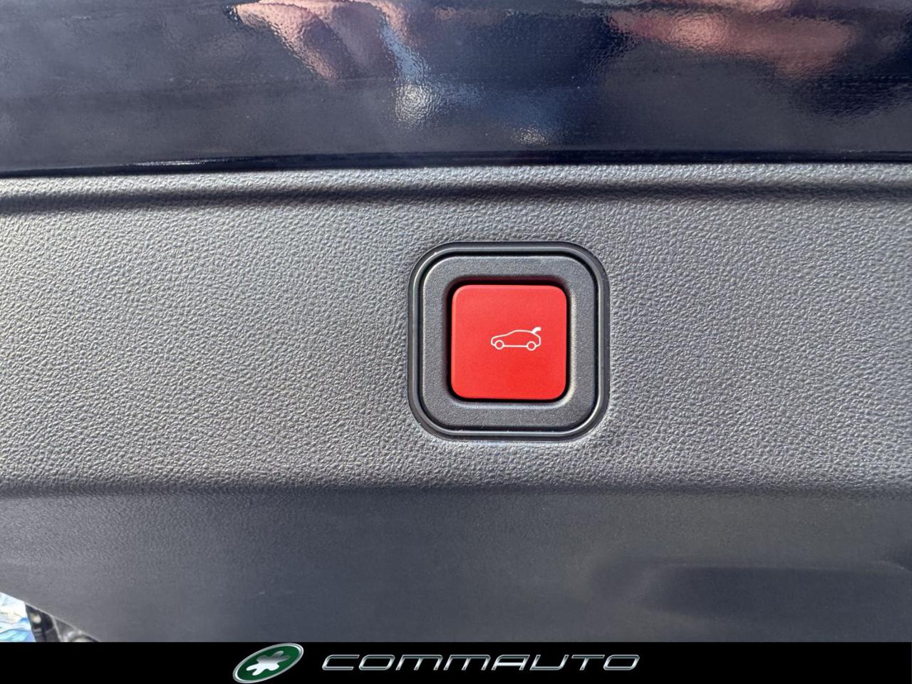 FIAT 600 Hybrid 101 CV DCT MHEV La Prima - 24