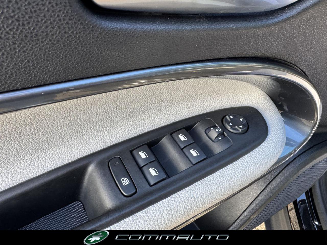 FIAT 600 Hybrid 101 CV DCT MHEV La Prima - 10