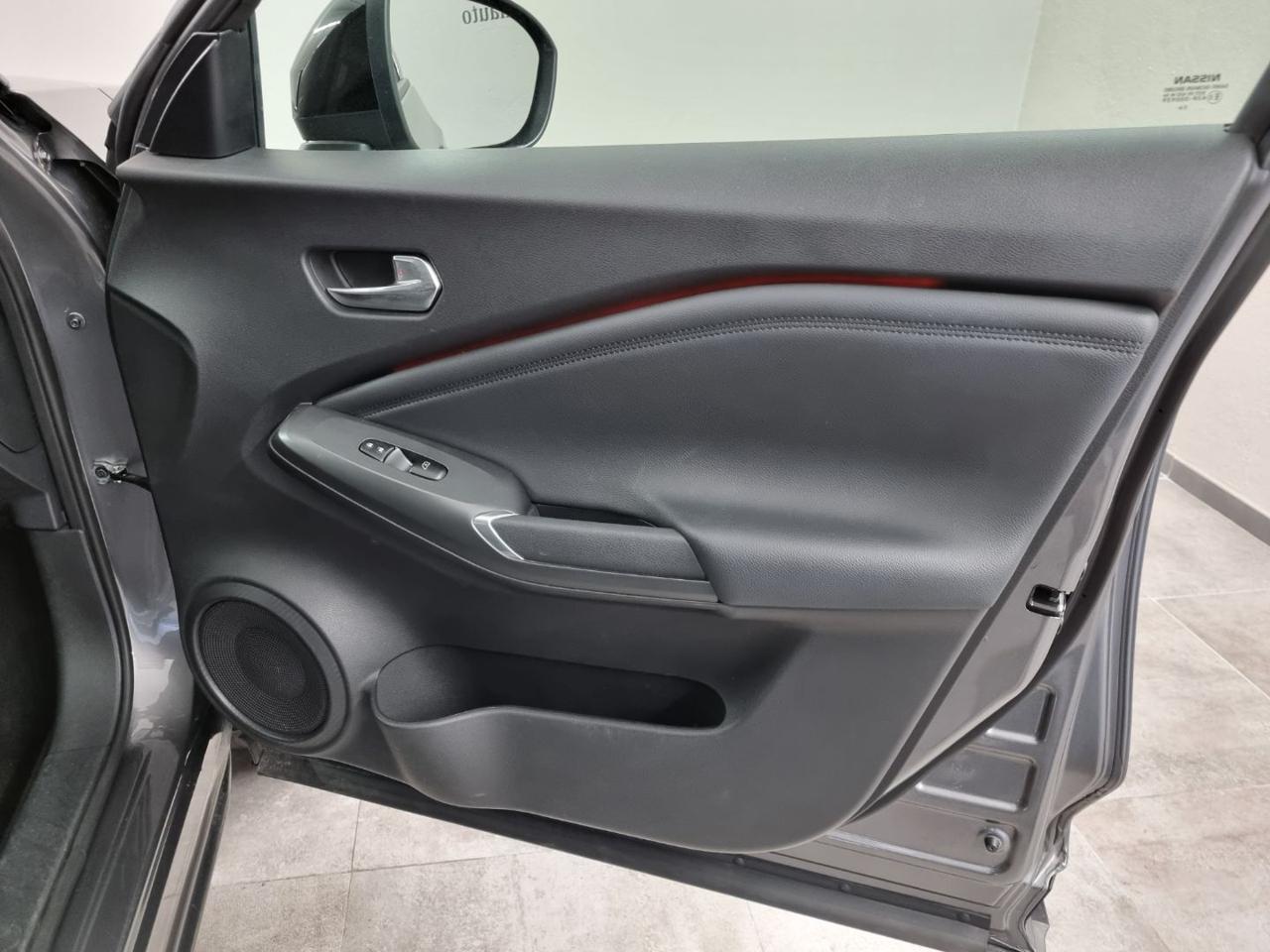 NISSAN Juke 1.0 DIG-T 114 CV DCT N-Connecta - 27