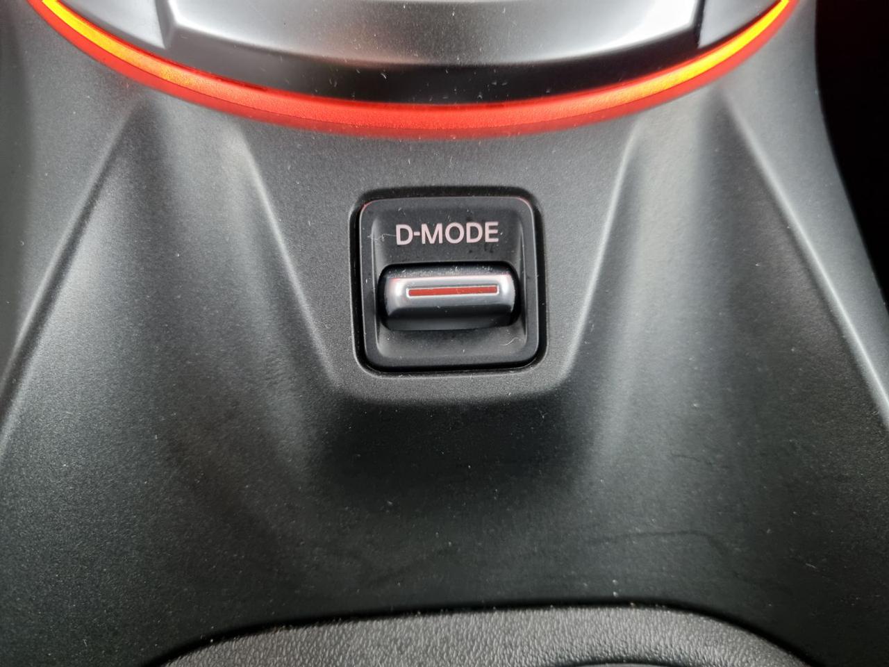 NISSAN Juke 1.0 DIG-T 114 CV DCT N-Connecta - 11