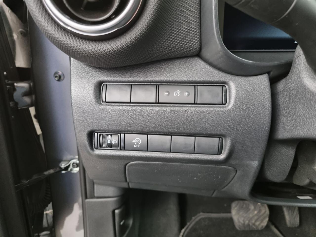 NISSAN Juke 1.0 DIG-T 114 CV DCT N-Connecta - 29