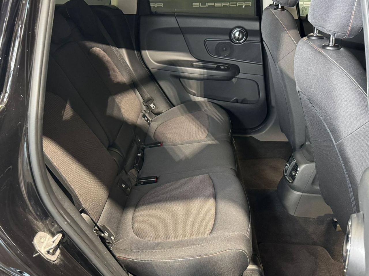 MINI Countryman 2.0 Cooper D Countryman ALL4 - 13