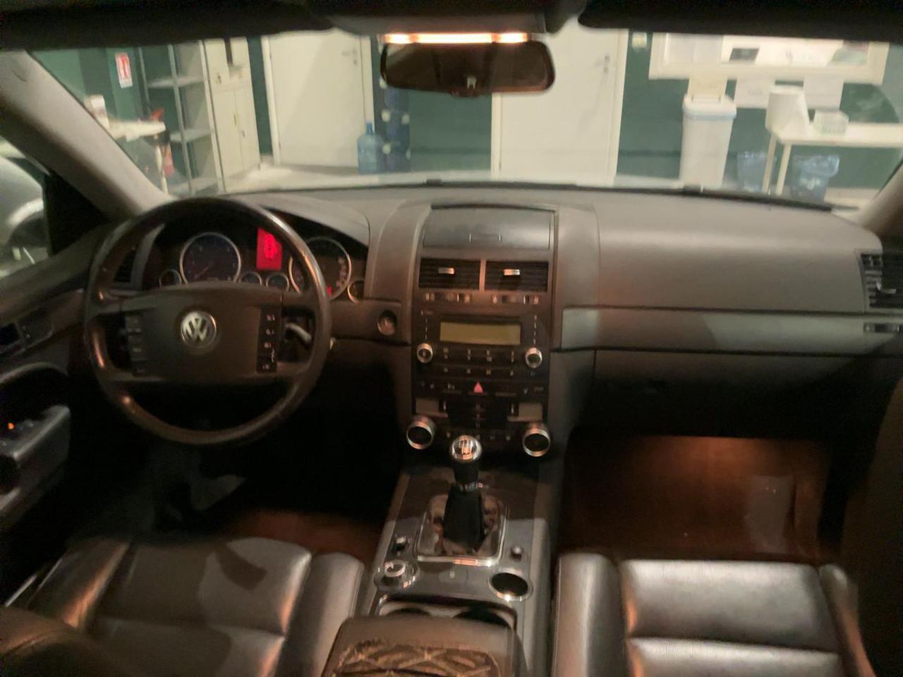 VOLKSWAGEN Touareg 2.5 R5 TDI DPF Exclusive - 15