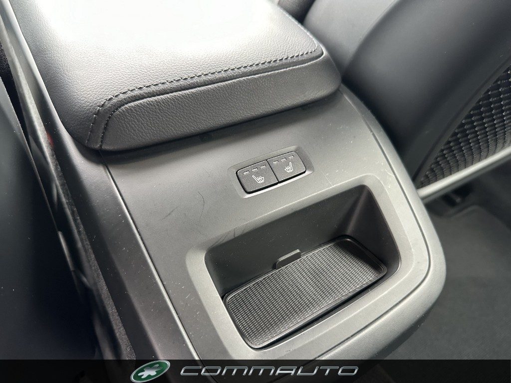 VOLVO V60 Cross Country B4 (d) AWD automatico Core - 17