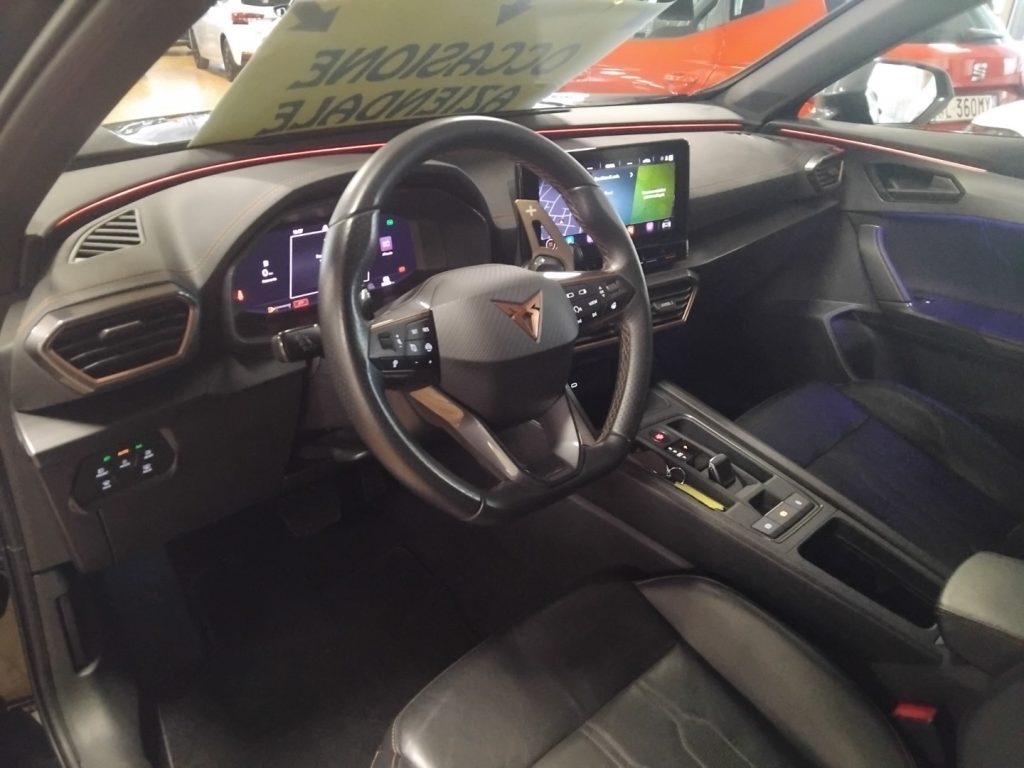 CUPRA Formentor 2.0 TSI 4Drive DSG 19 VIDEO BUCKET - 6