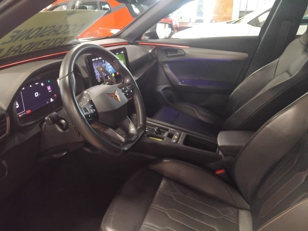 CUPRA Formentor 2.0 TSI 4Drive DSG 19 VIDEO BUCKET - 7