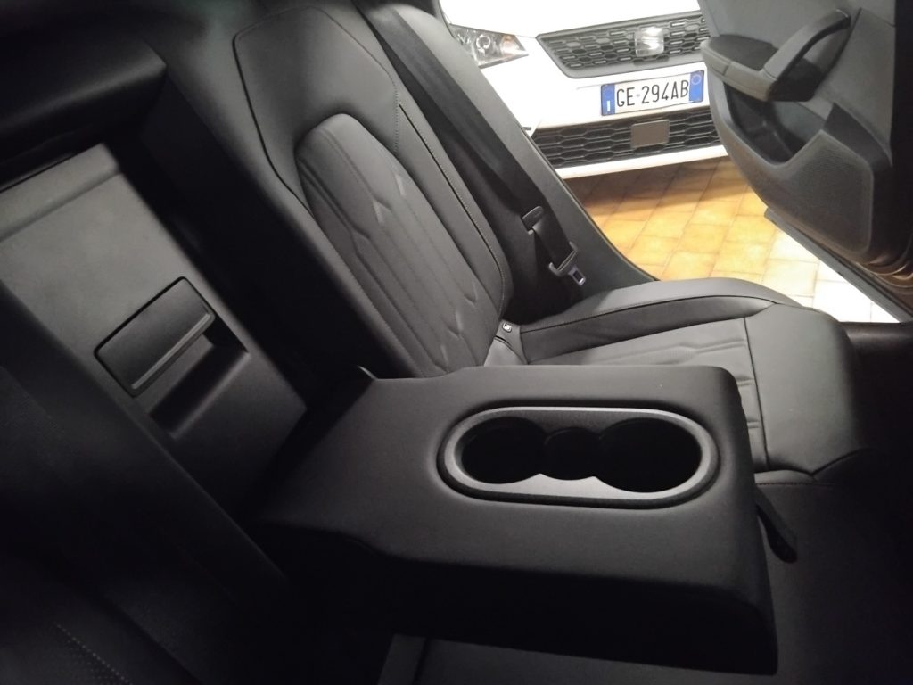 CUPRA Formentor 2.0 TSI 4Drive DSG 19 VIDEO BUCKET - 25