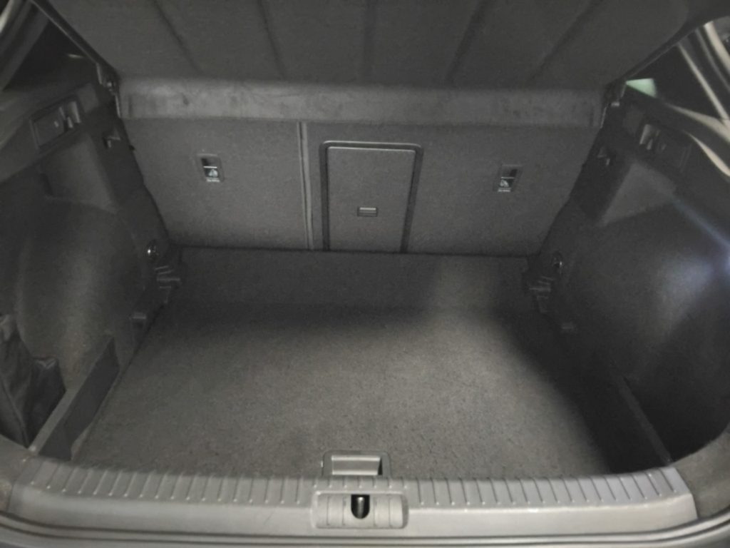 CUPRA Formentor 2.0 TSI 4Drive DSG 19 VIDEO BUCKET - 37