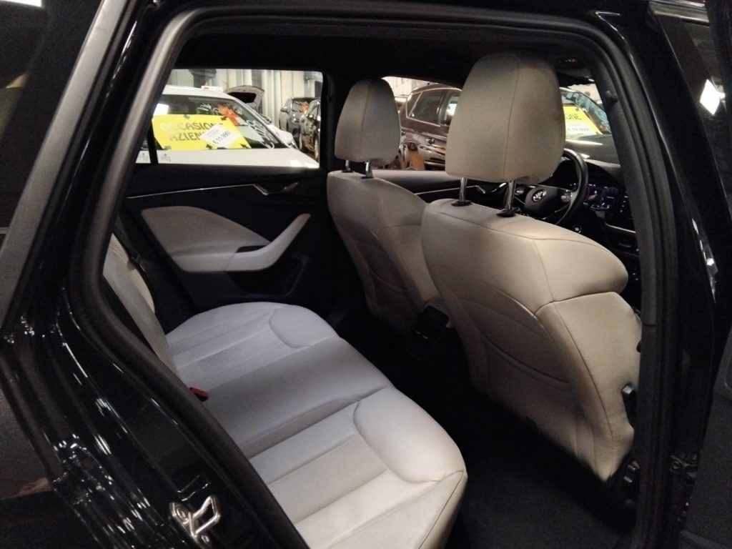 SKODA Kamiq 1.5 TSI ACT Style DSG PELLE VIDEO - 9