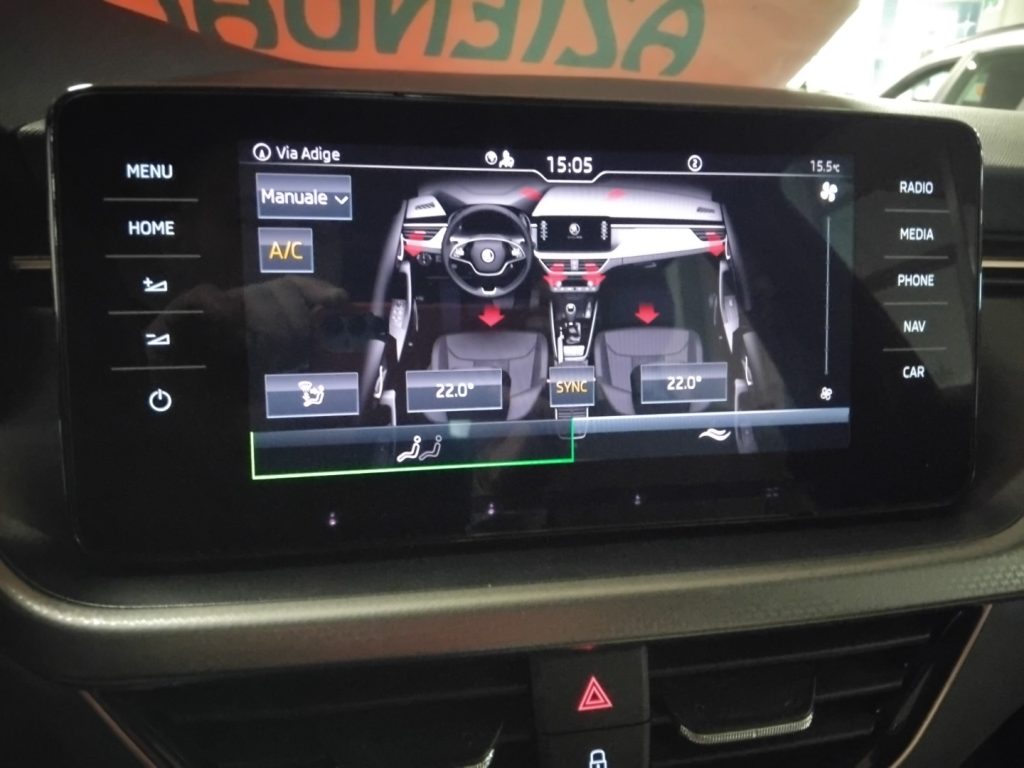 SKODA Kamiq 1.5 TSI ACT Style DSG PELLE VIDEO - 24