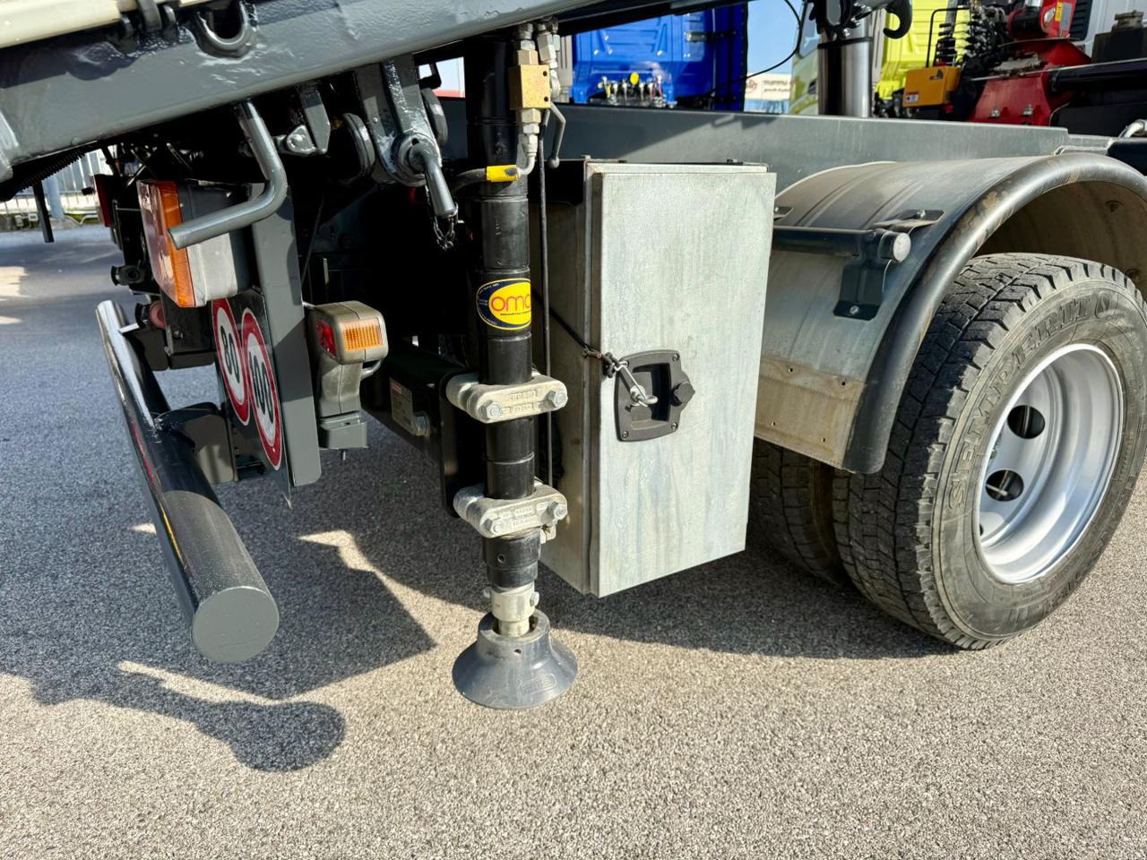 IVECO EUROCARGO 80E17 - 11