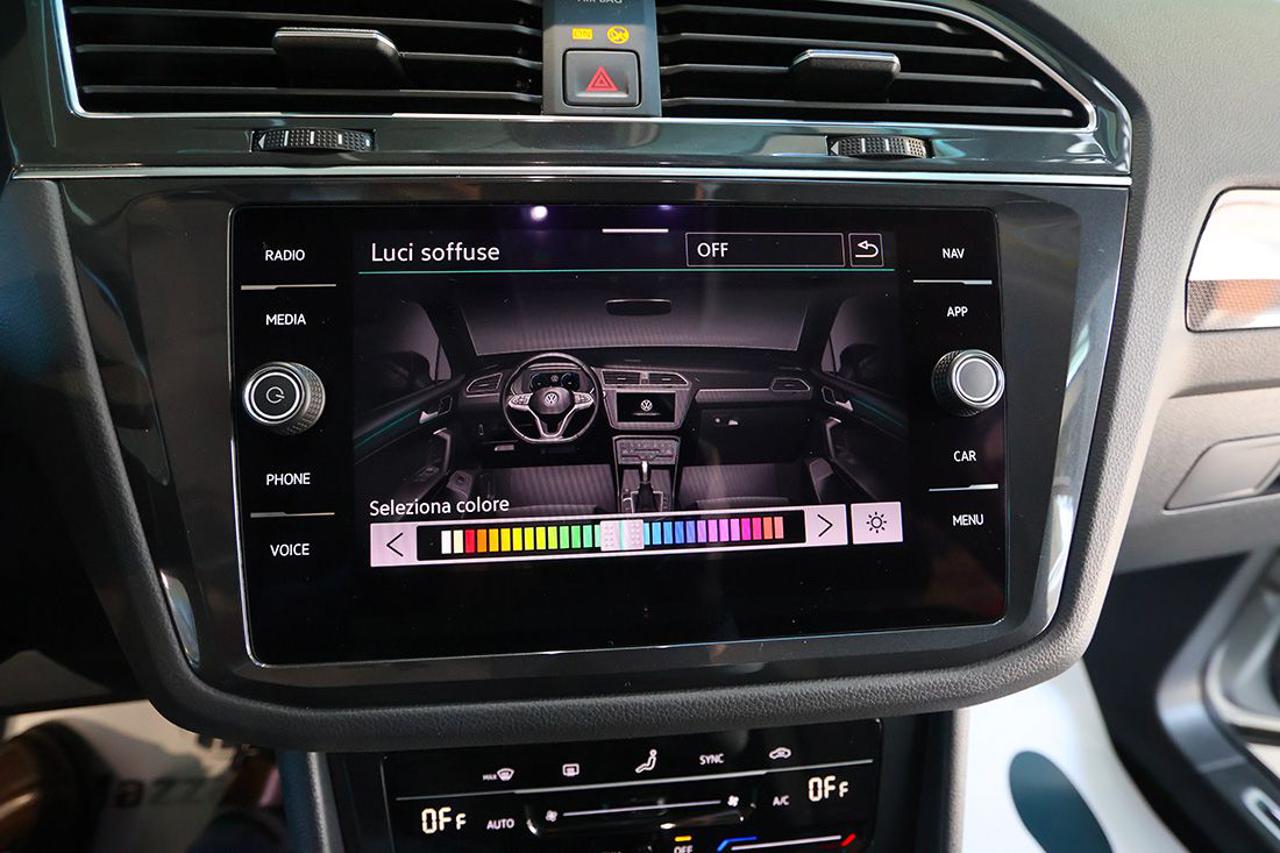 VOLKSWAGEN Tiguan 2.0 TDI 150cv SCR DSG Life - 26