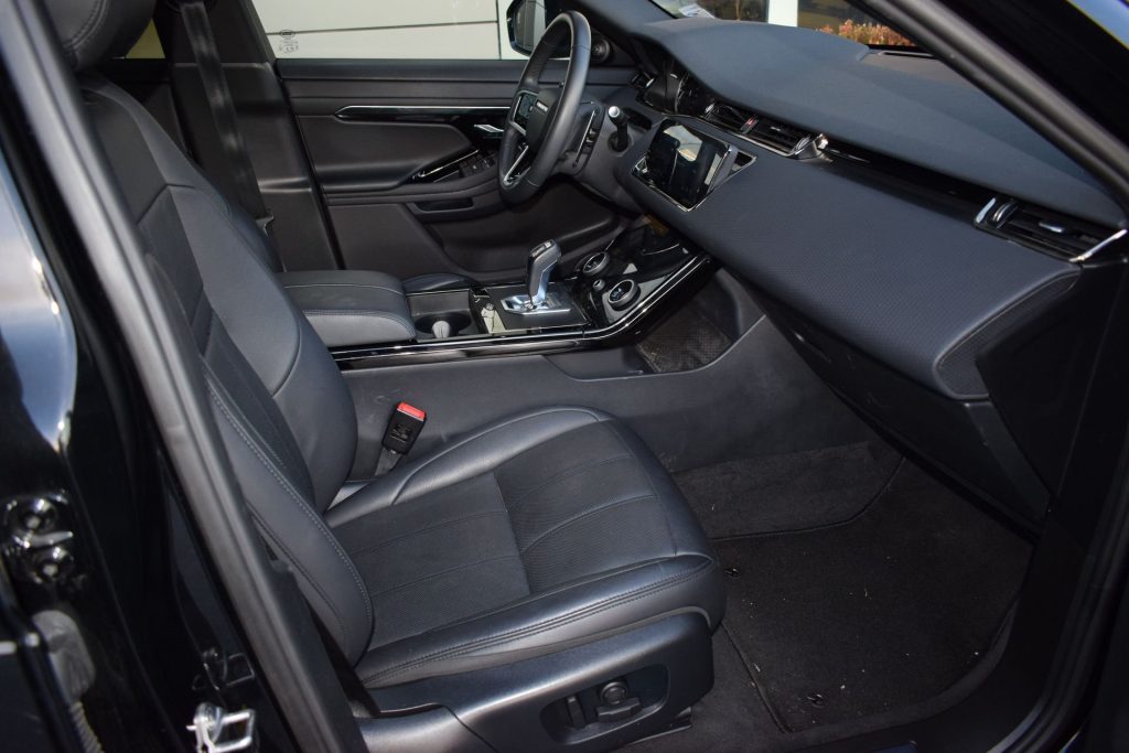 LAND ROVER Range Rover Evoque 2.0 D163 MHEV R-Dynamic S AWD auto - 19