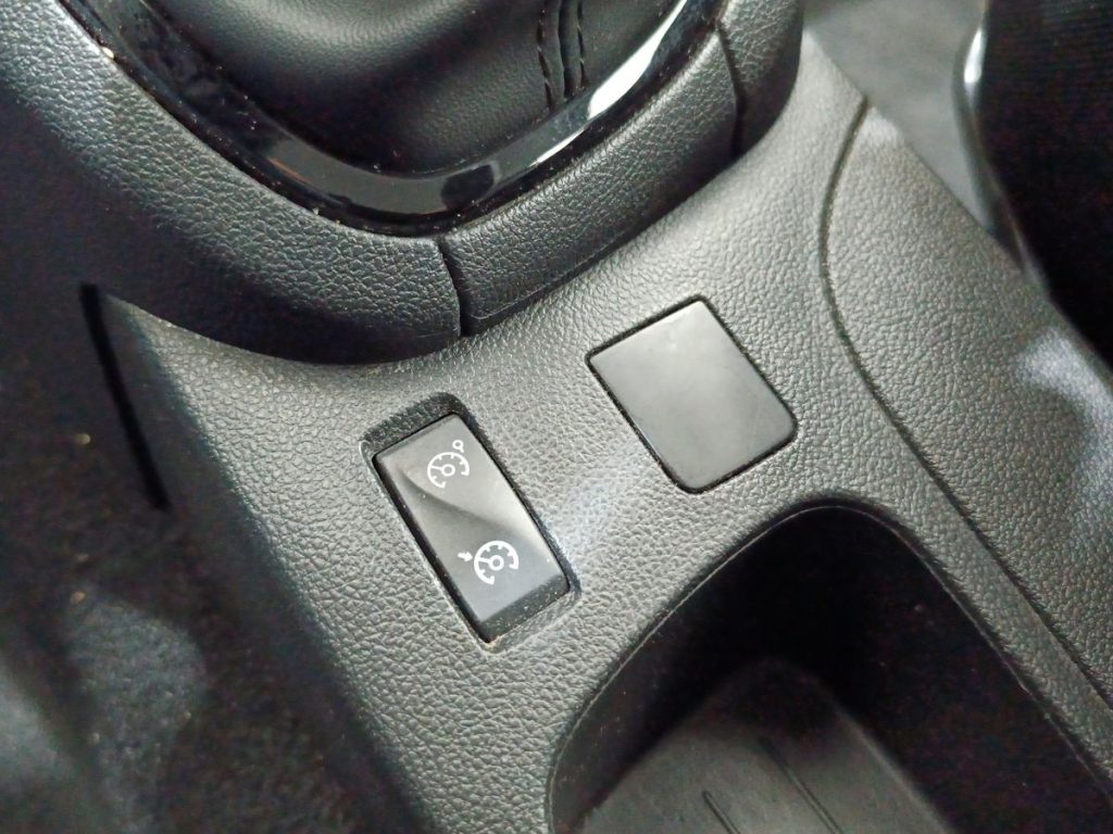 RENAULT Clio dCi 8V 75 CV 5 porte Business - 17