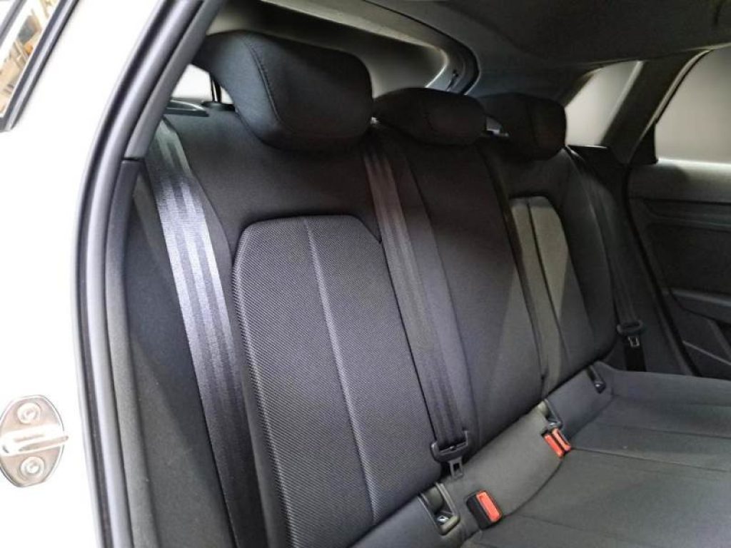 AUDI A3 SPB 30 TDI Business Advanced - 8