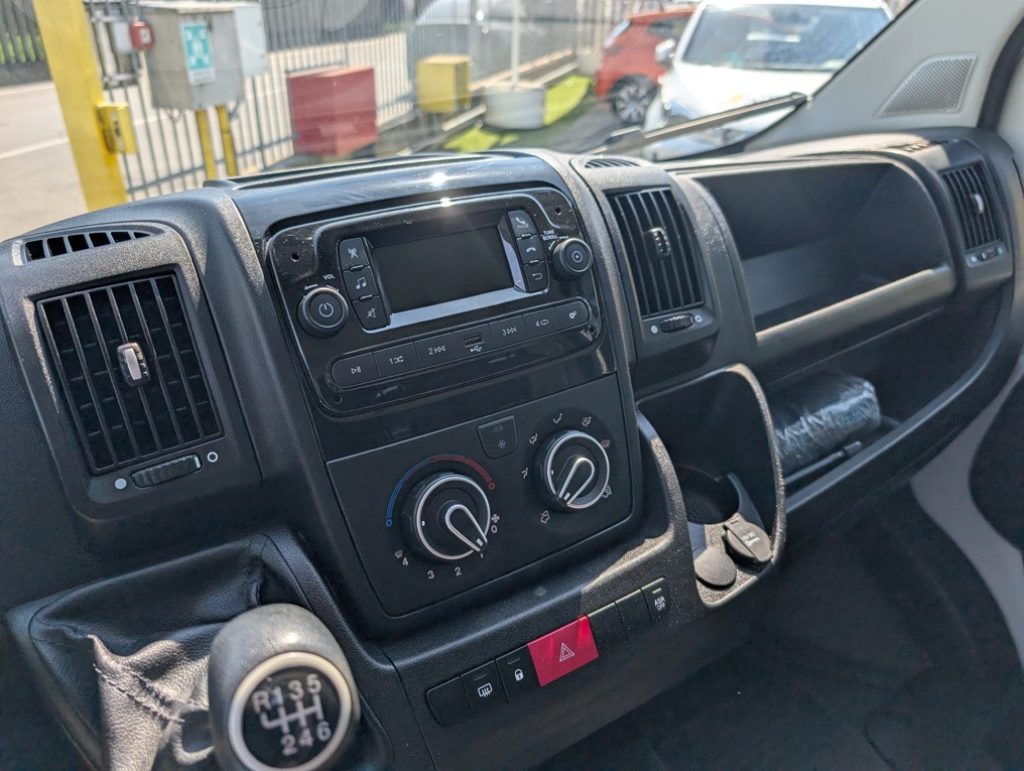 CITROEN Jumper 35 2.2 BlueHDi 140CV L4 Cassone 4,15 mt - 20