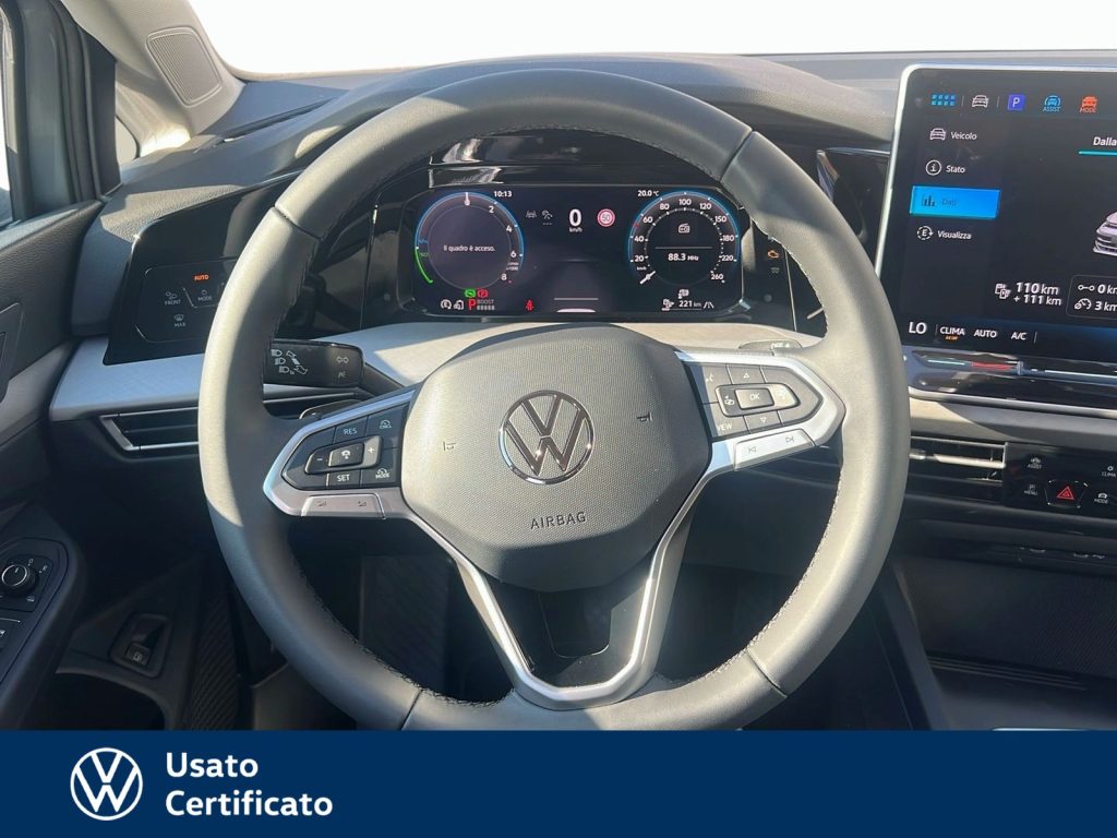 VOLKSWAGEN Golf 1.5 tsi ehybrid edition plus 204cv dsg - 9