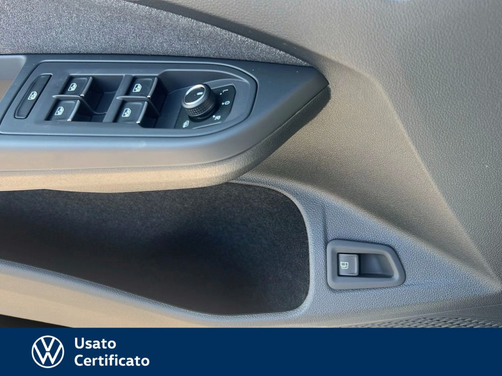 VOLKSWAGEN Golf 1.5 tsi ehybrid edition plus 204cv dsg - 21